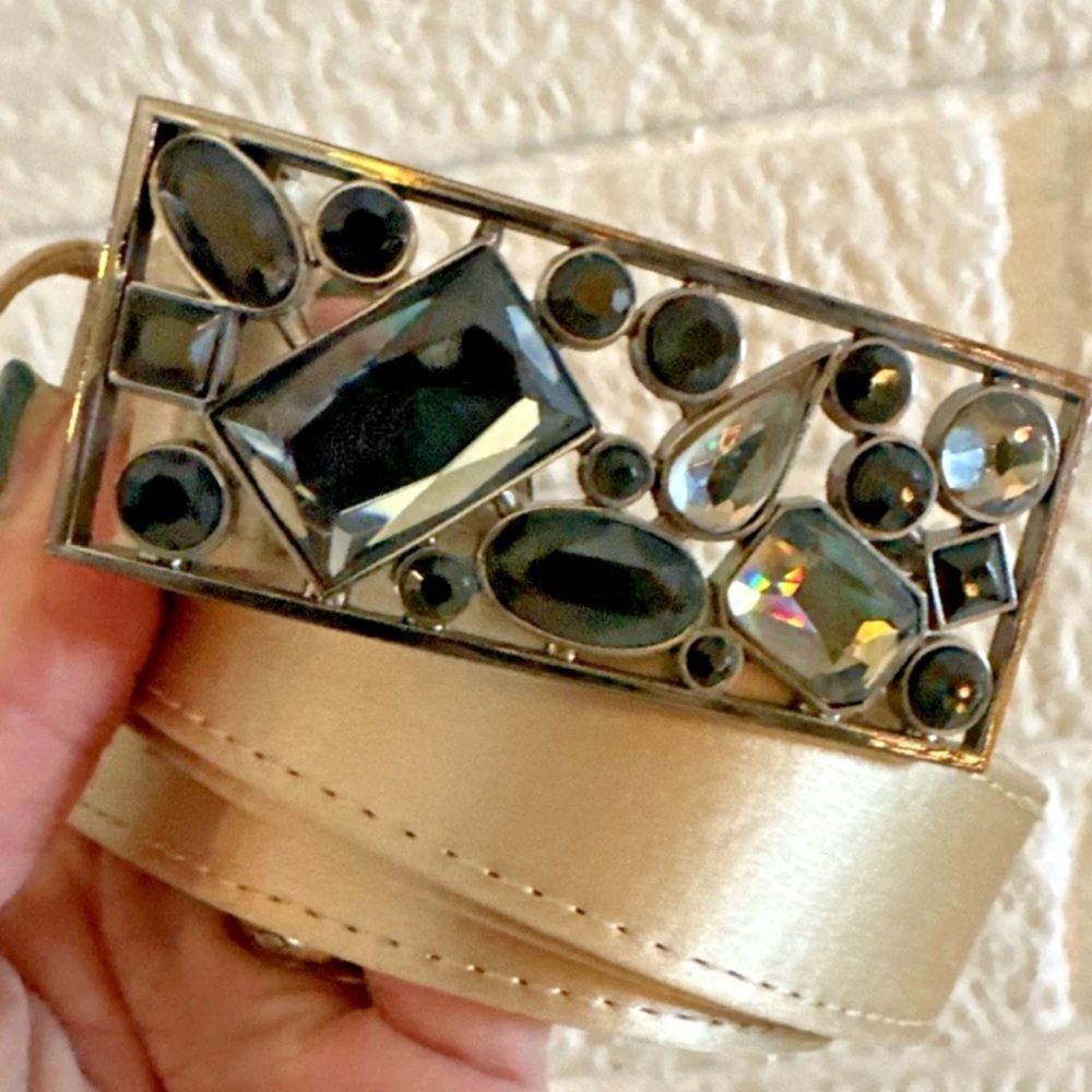 Women’s Talbots CHAMPAGNE Genuine Leather Rhinestone Buckle BELT XL NEW